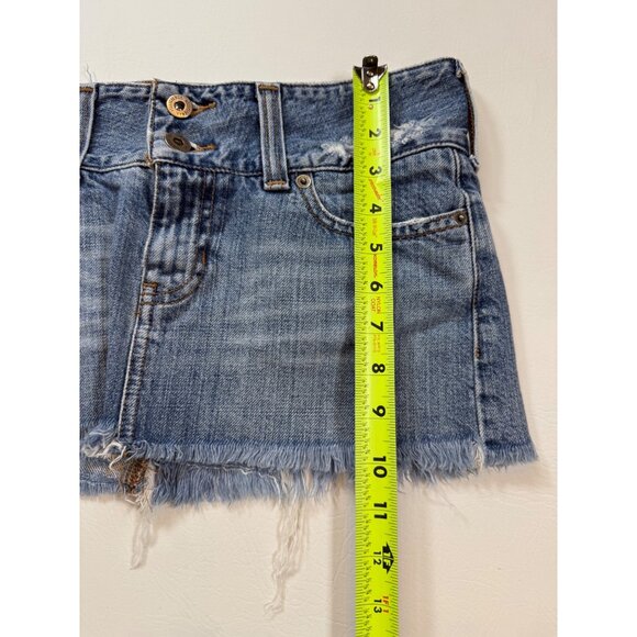 Y2K Hollister Co. Worn-Out Distressed Denim Skirt Size 3 micro mini (bin S116) - Picture 5 of 8